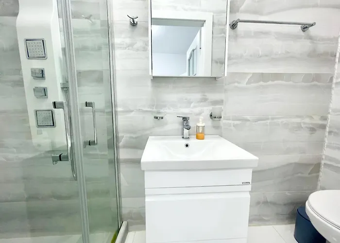 Capital 8 Bucureşti